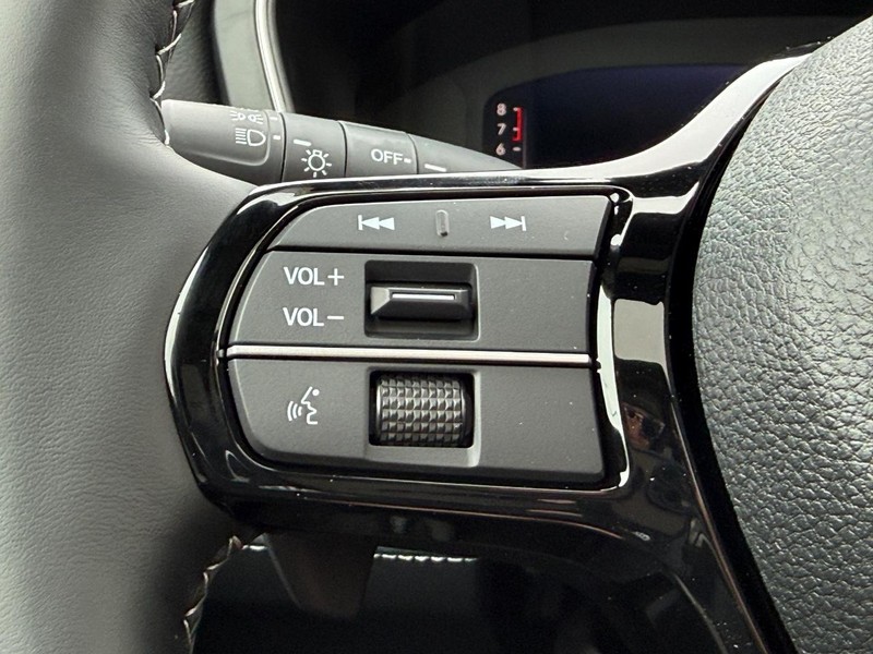 Honda Passport Vehicle Image 10