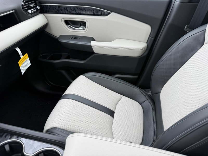 Honda Passport Vehicle Image 18