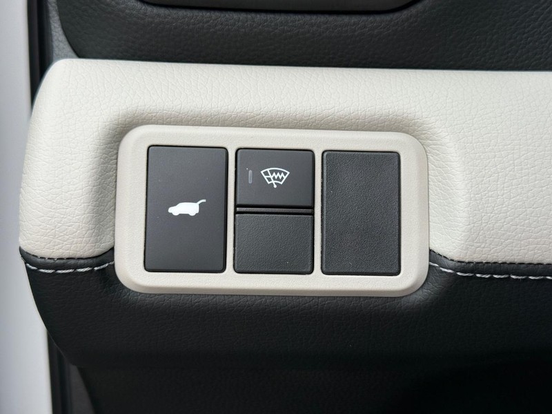 Honda Passport Vehicle Image 19