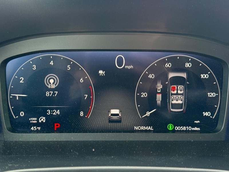 Honda CR-V Vehicle Full-screen Gallery Image 22