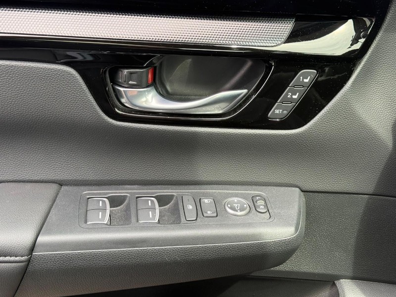 Honda CR-V Vehicle Full-screen Gallery Image 23