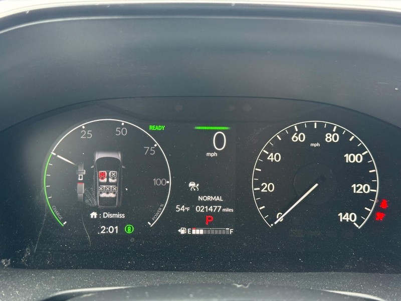 Honda CR-V Hybrid Vehicle Image 17