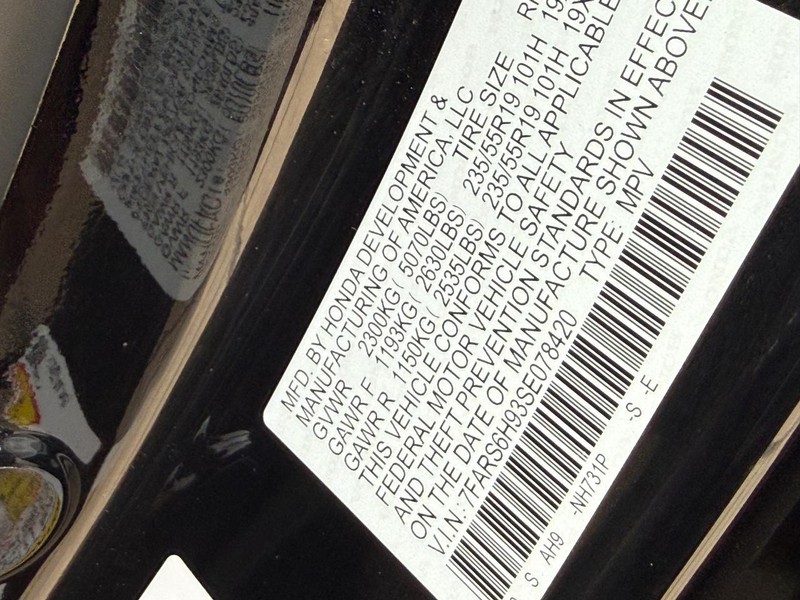 Honda CR-V Hybrid Vehicle Image 22