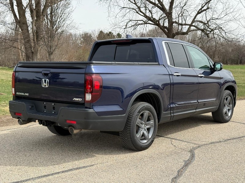 Honda Ridgeline Vehicle Image 3