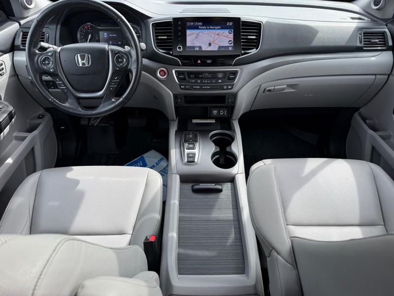 Honda Ridgeline Vehicle Image 12