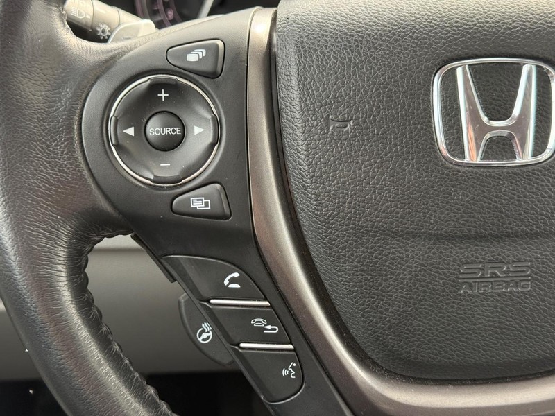 Honda Ridgeline Vehicle Image 14
