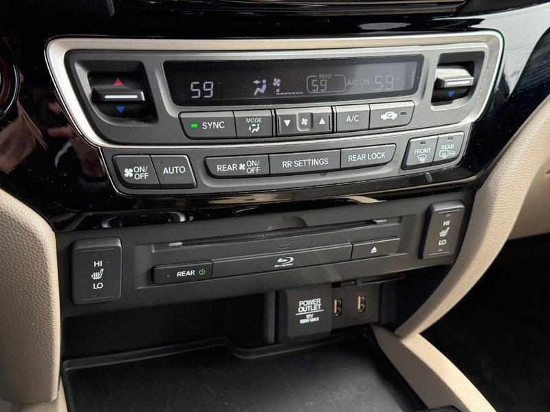 Honda Pilot Vehicle Image 22