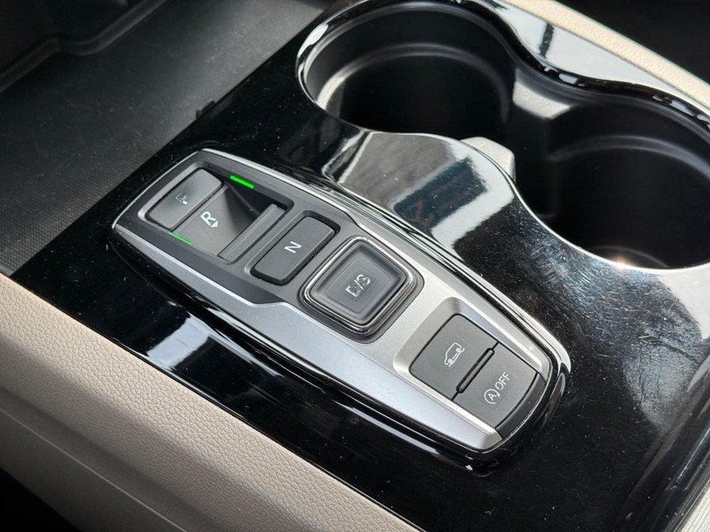 Honda Pilot Vehicle Image 23