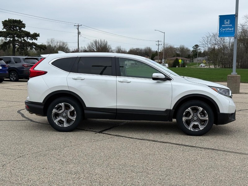 Honda CR-V Vehicle Full-screen Gallery Image 02