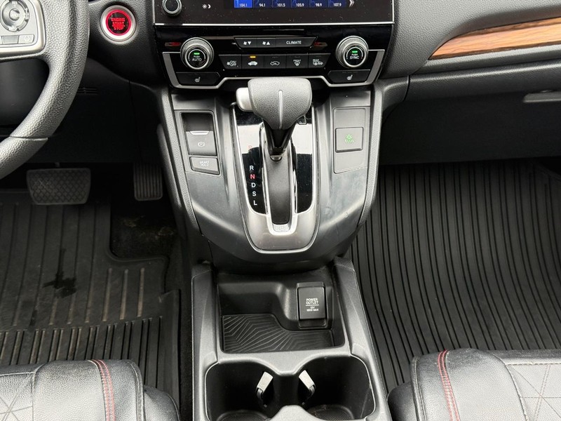 Honda CR-V Vehicle Full-screen Gallery Image 12