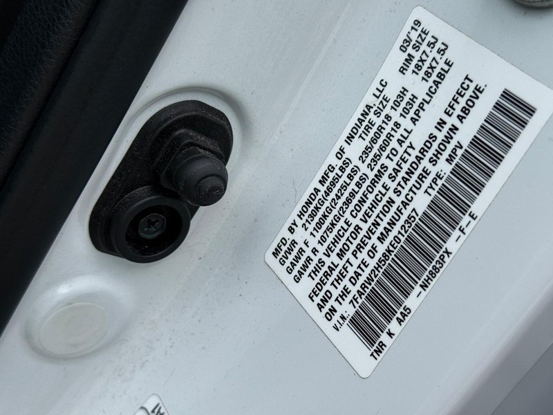 Honda CR-V Vehicle Full-screen Gallery Image 22