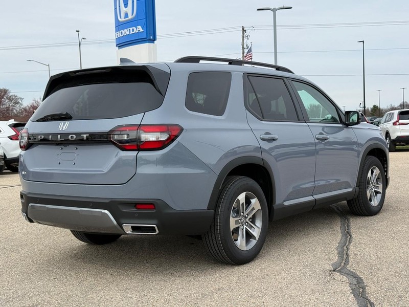 Honda Pilot Vehicle Image 3