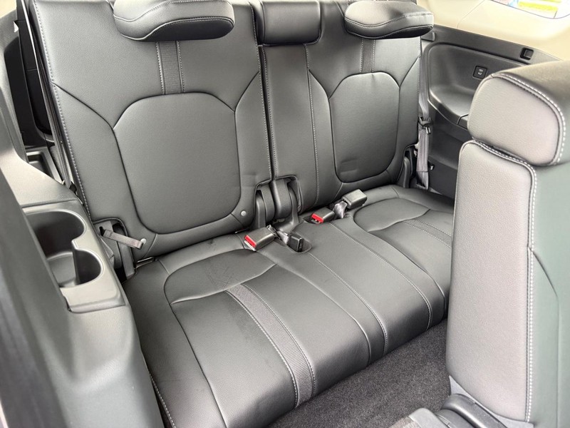 Honda Pilot Vehicle Image 5