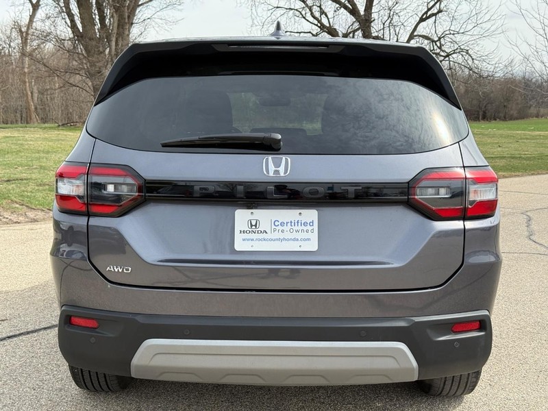 Honda Pilot Vehicle Image 4