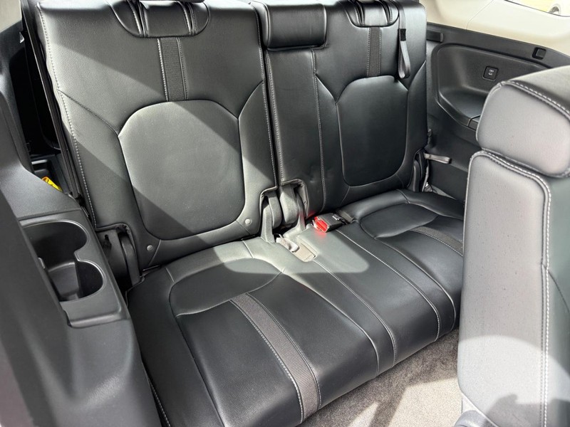 Honda Pilot Vehicle Image 10