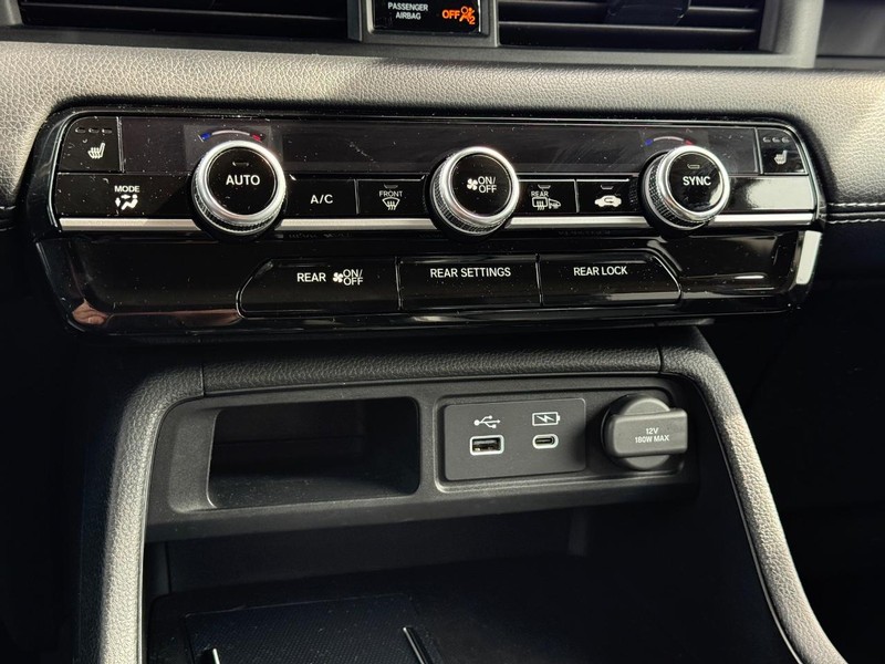 Honda Pilot Vehicle Image 19