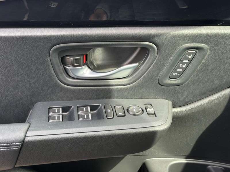 Honda Pilot Vehicle Image 24