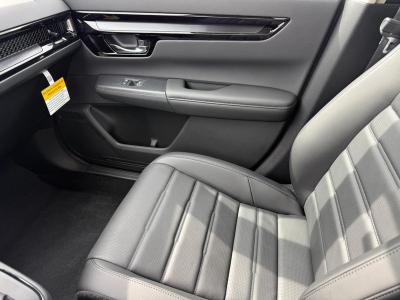 Honda CR-V Vehicle Image 16