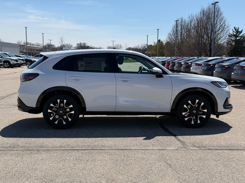 Honda HR-V Vehicle Image 2
