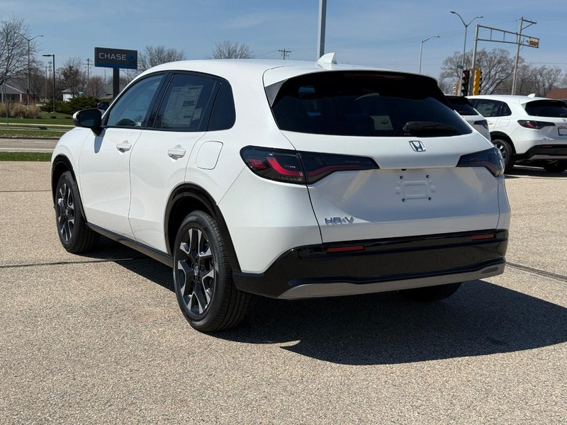 Honda HR-V Vehicle Image 5