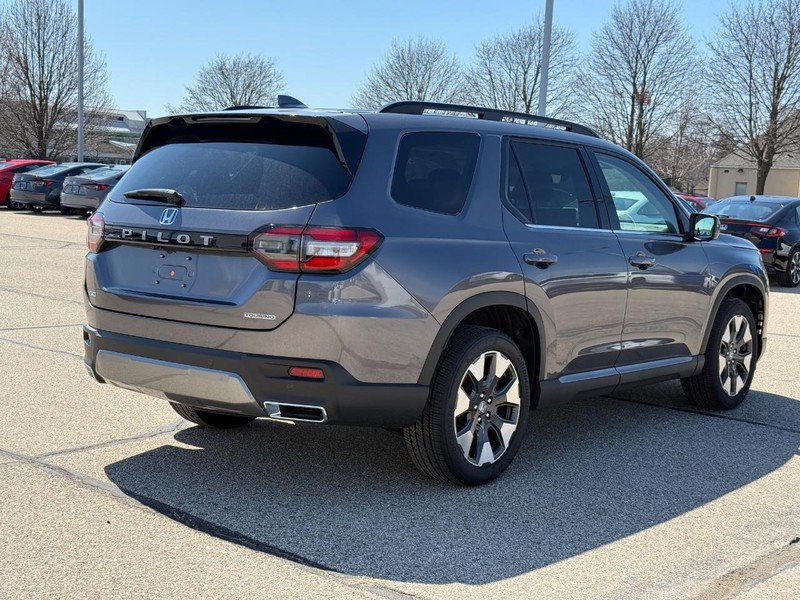 Honda Pilot Vehicle Image 3