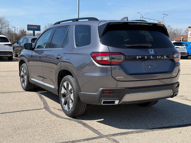 Honda Pilot Vehicle Image 5