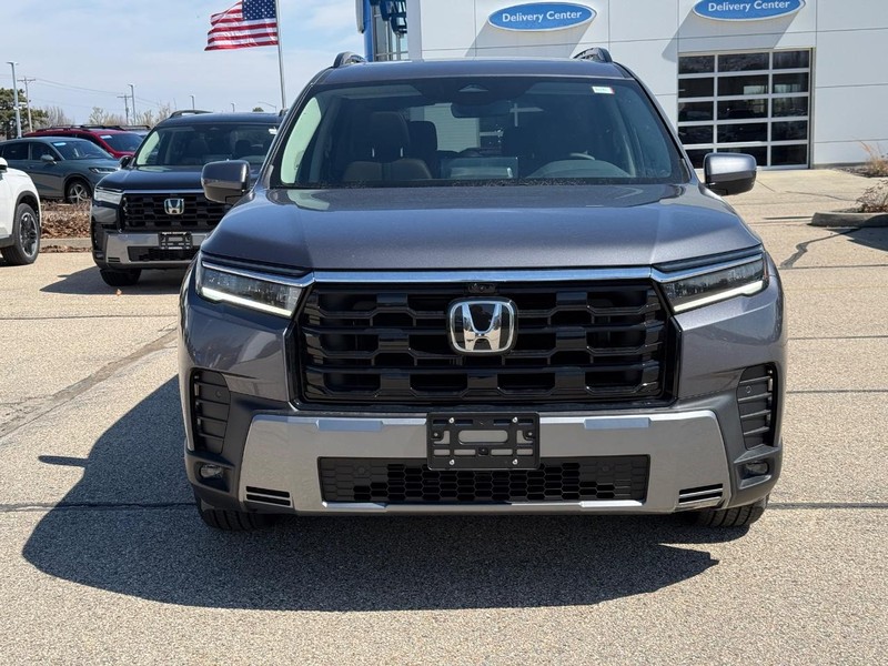 Honda Pilot Vehicle Image 8