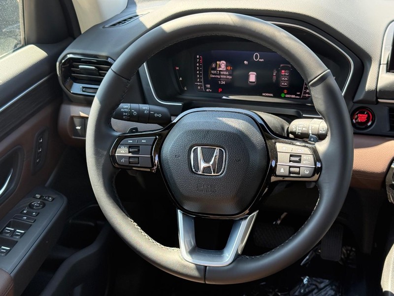 Honda Pilot Vehicle Image 14