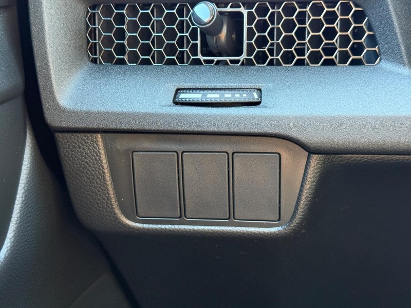 Honda CR-V Vehicle Image 21