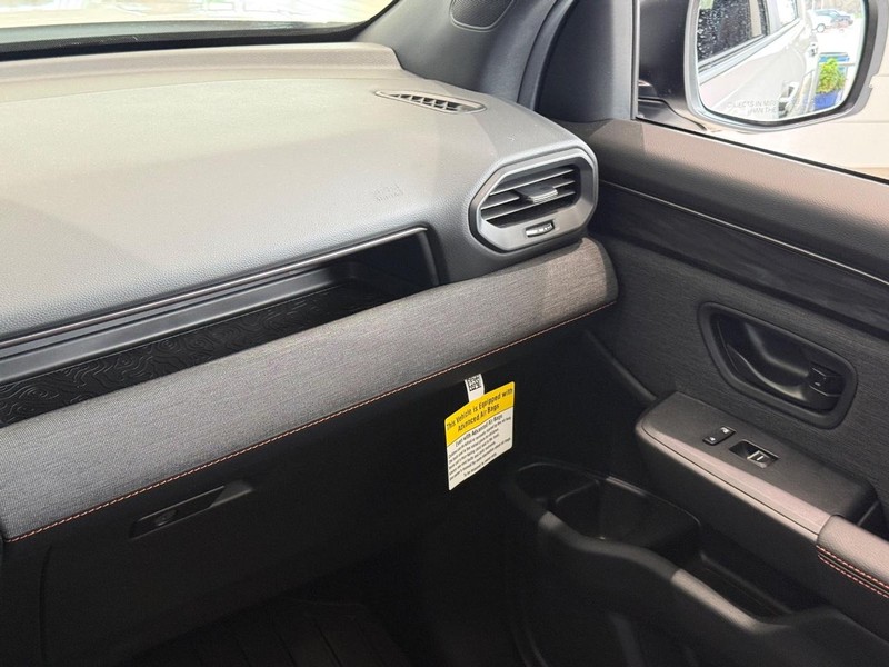 Honda Passport Vehicle Image 12