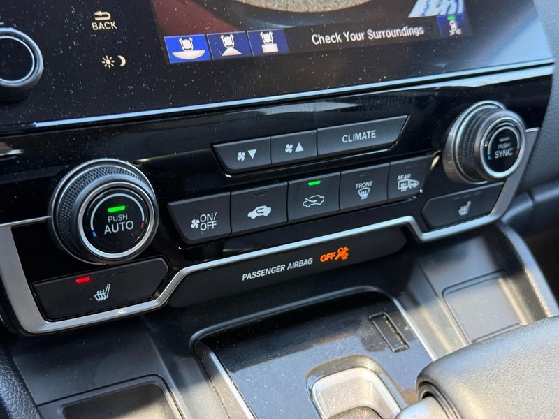 Honda CR-V Vehicle Full-screen Gallery Image 19