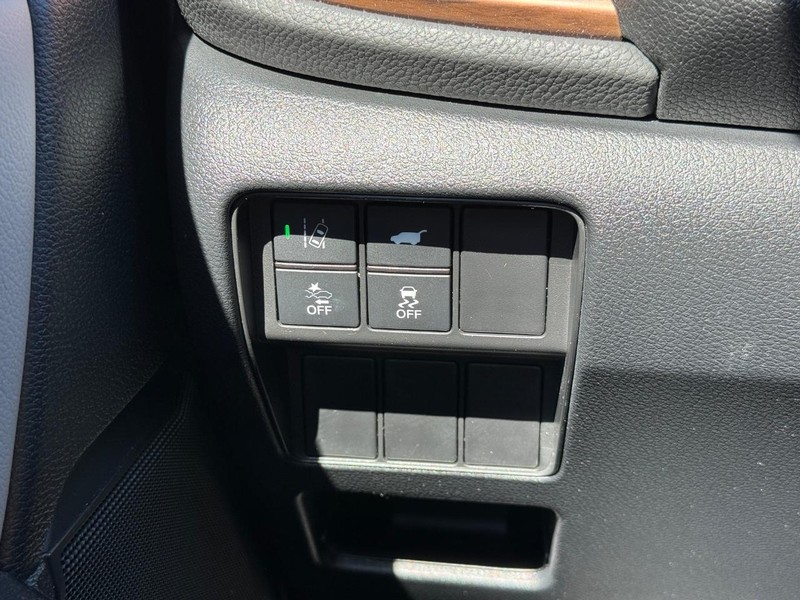 Honda CR-V Vehicle Full-screen Gallery Image 21