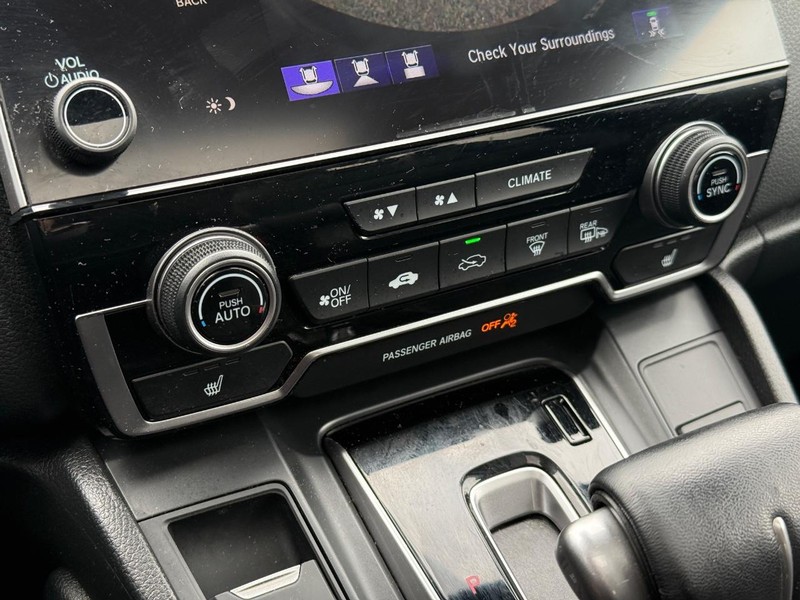 Honda CR-V Vehicle Image 19