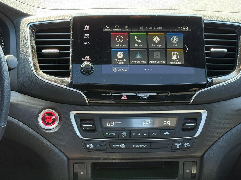 Honda Passport Vehicle Image 11