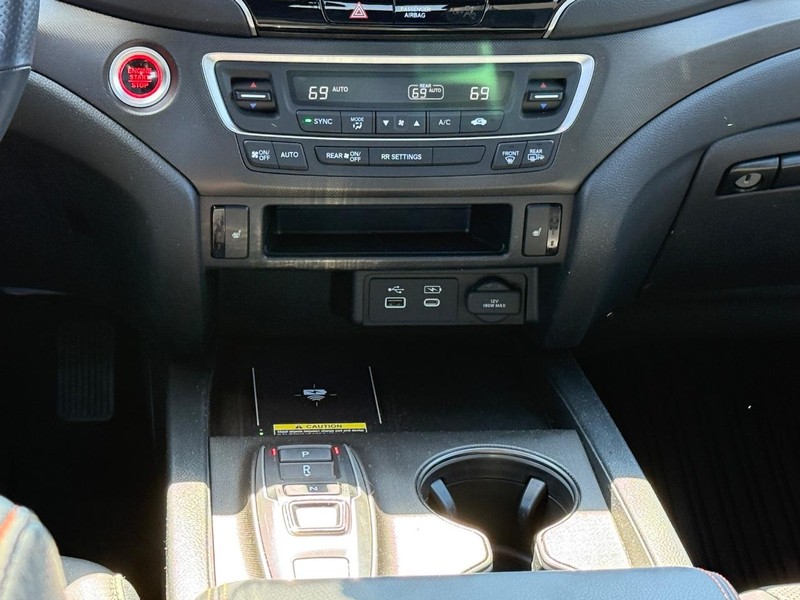 Honda Passport Vehicle Image 12
