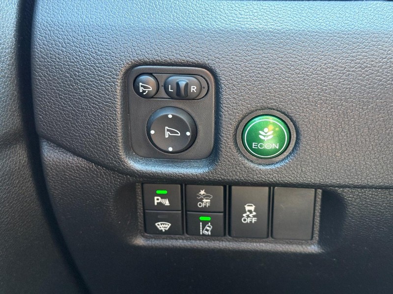 Honda Passport Vehicle Image 20