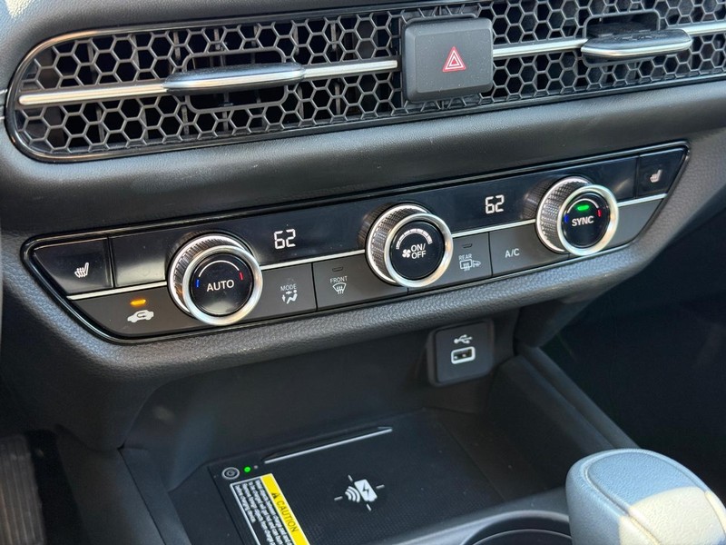 Honda HR-V Vehicle Image 17