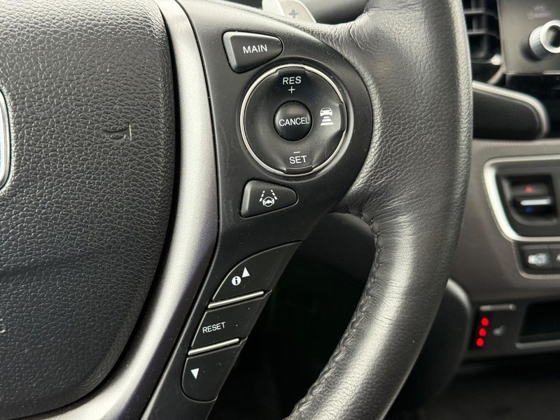 Honda Ridgeline Vehicle Full-screen Gallery Image 16