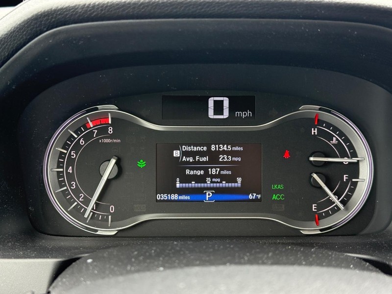 Honda Ridgeline Vehicle Full-screen Gallery Image 17