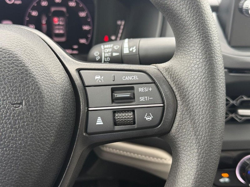 Honda Accord Sedan Vehicle Image 16