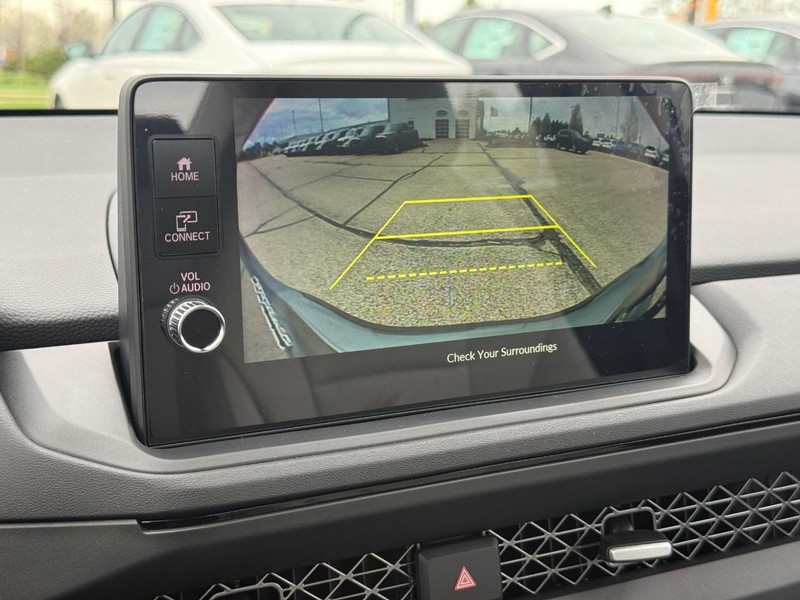 Honda Accord Sedan Vehicle Image 18