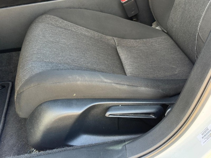 Honda Accord Sedan Vehicle Image 23