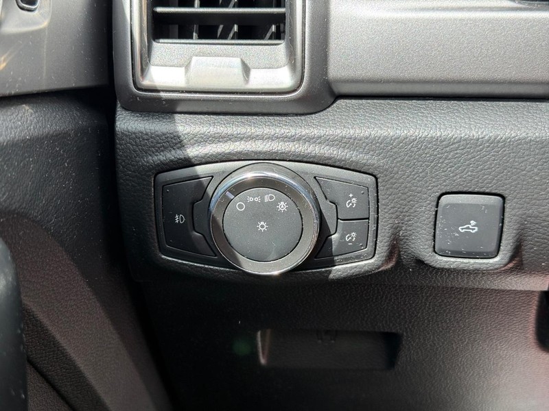Ford Ranger Vehicle Image 21