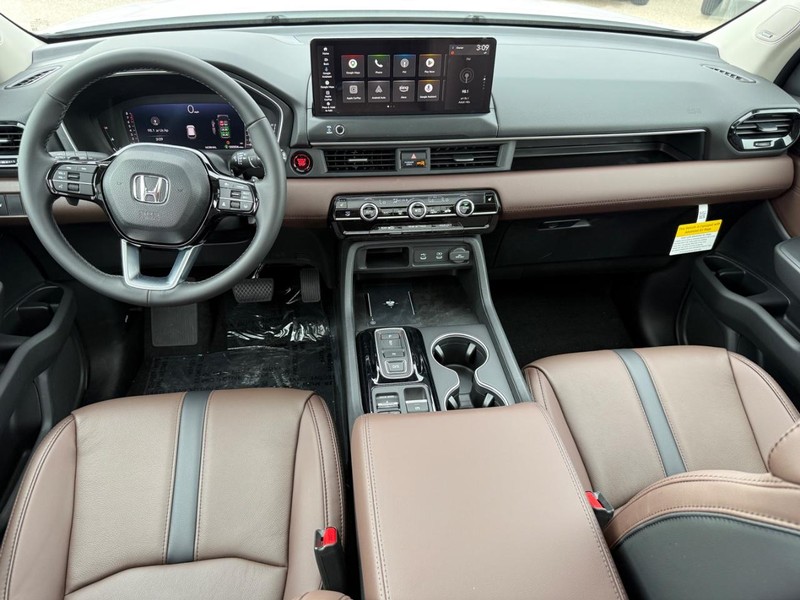 Honda Pilot Vehicle Image 11