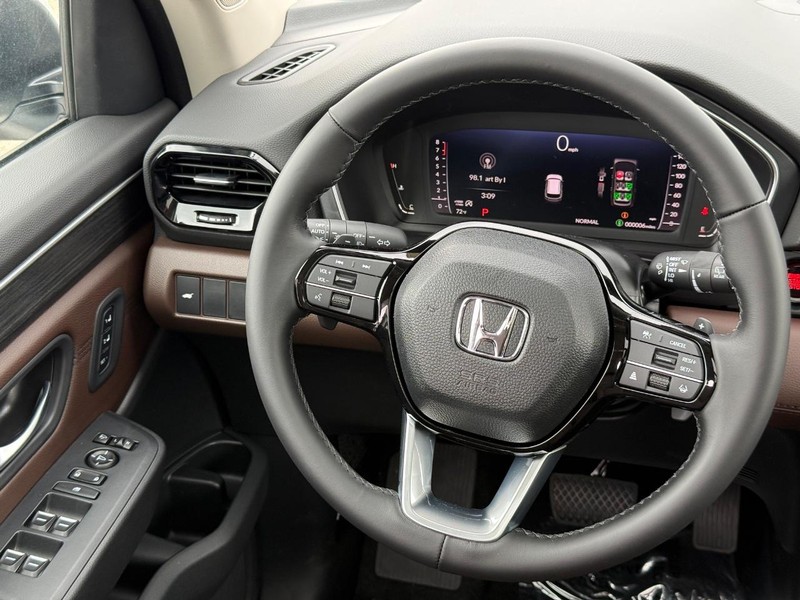 Honda Pilot Vehicle Image 14