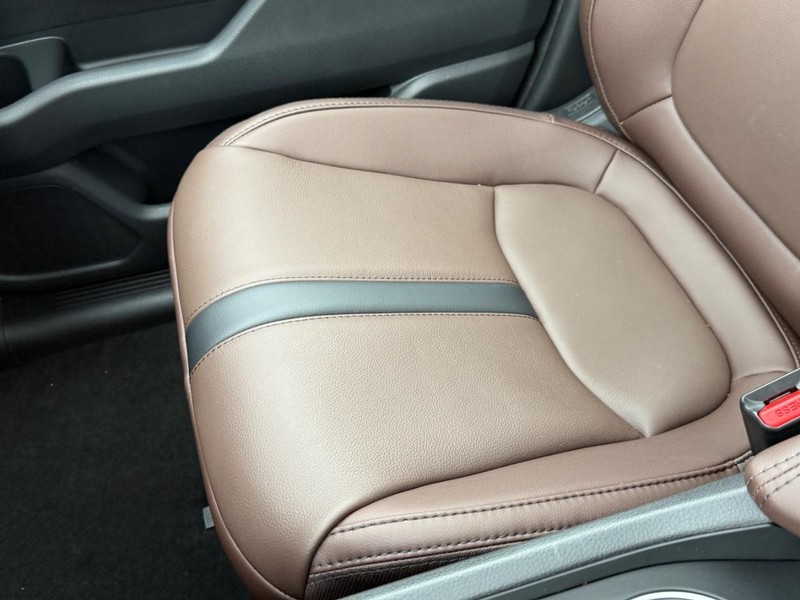 Honda Pilot Vehicle Image 21