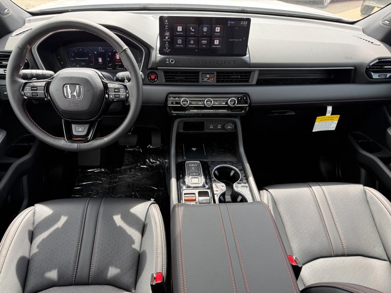 Honda Passport Vehicle Image 10