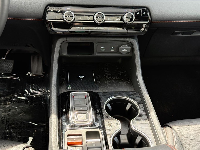 Honda Passport Vehicle Image 12