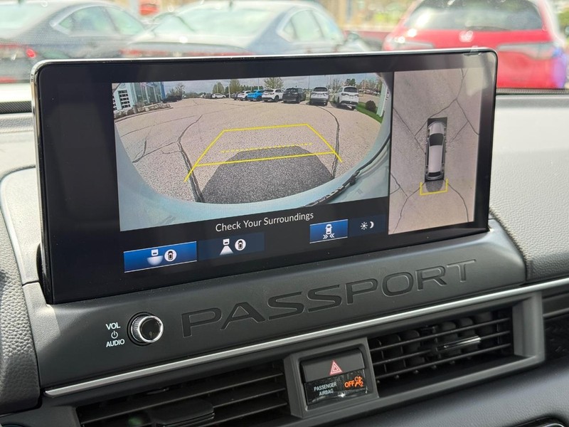 Honda Passport Vehicle Image 18