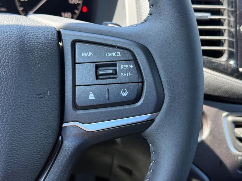 Honda Ridgeline Vehicle Image 16